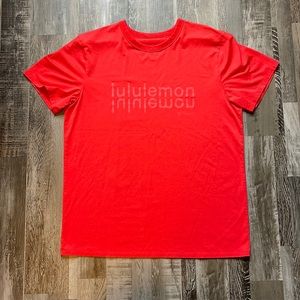 Lululemon Fundamental Short Sleeve Unisex Tee Shirt Size Lareg Color Red - Logo